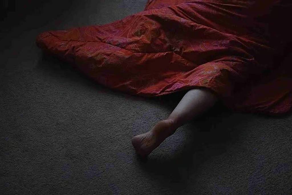 Người mẹ vô tình khiến con gái tử vong khi thực hiện nghi thức 