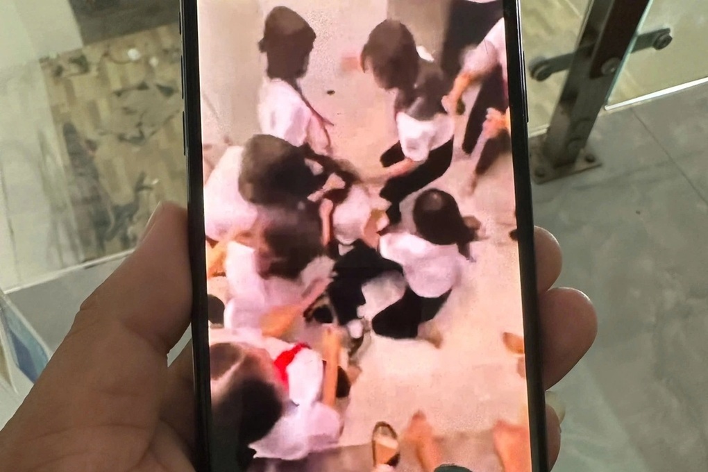 Những vụ bạo lực học đường rúng động năm 2025, 4 học sinh tử vong - 2