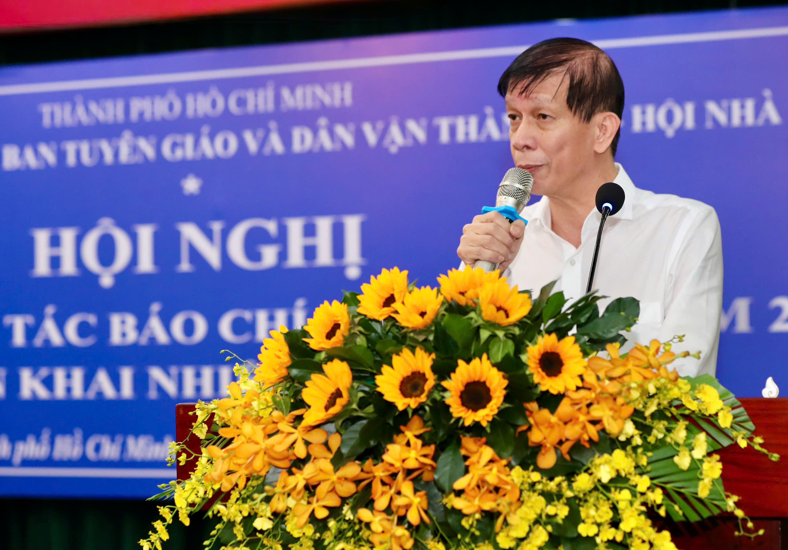 - Ảnh 4. - Ảnh 4.