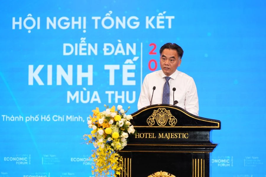 Diễn đàn kinh tế mùa thu 2.JPG