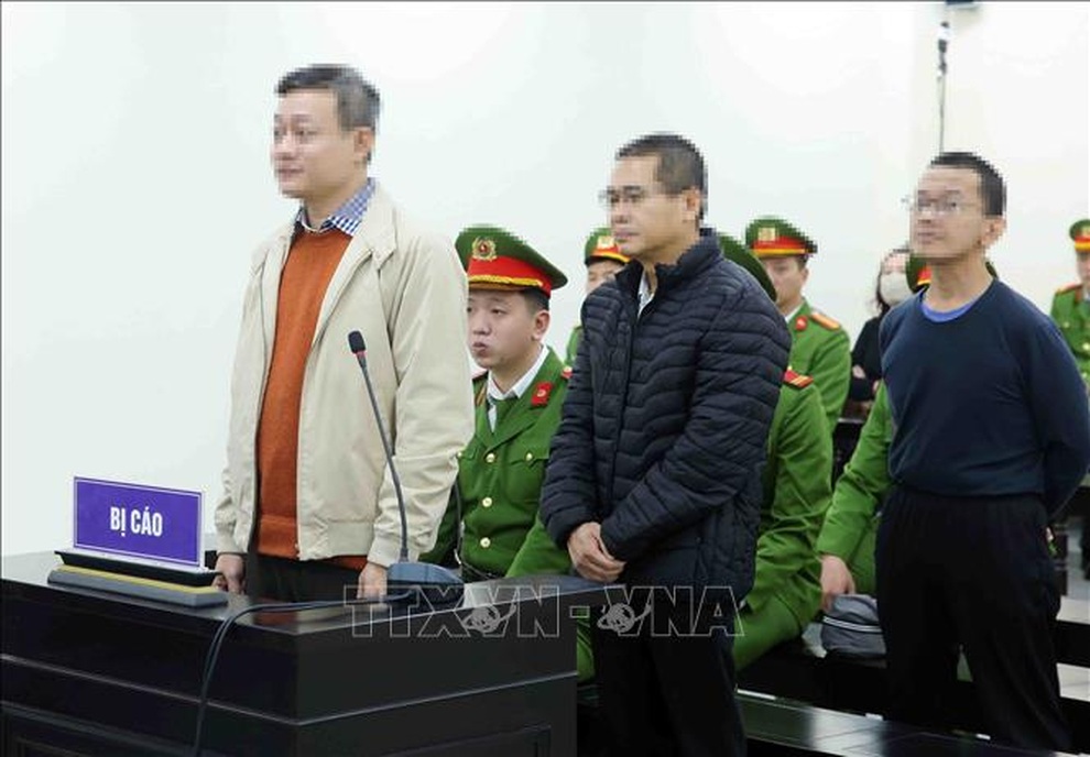 Bị cáo Lê Trung Khoa bị tuyên phạt 17 năm tù - 2