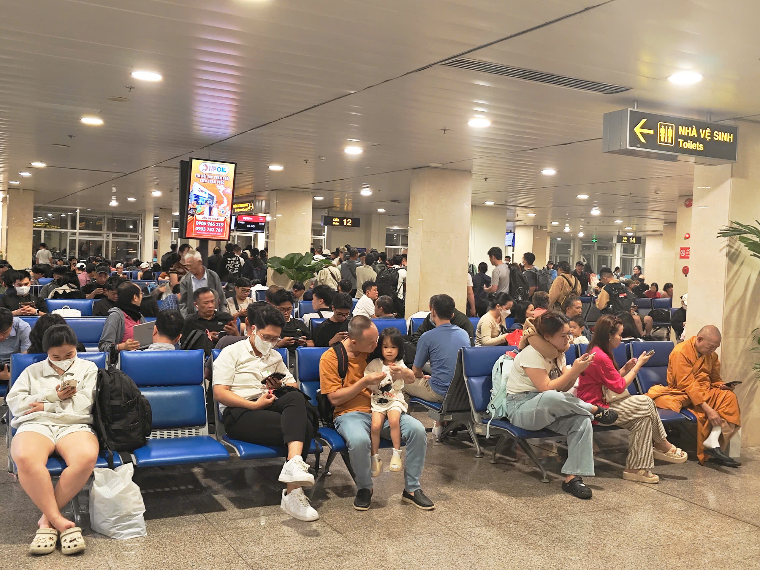 Tân Sơn Nhất - Ảnh 5.