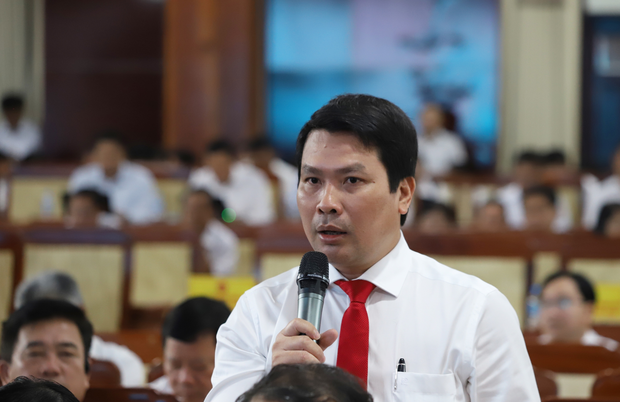 2 học sinh tử vong do điện giật, giám đốc sở nói về trách nhiệm ngành công thương và ngành điện 1 2 học sinh tử vong do điện giật, giám đốc sở nói về trách nhiệm ngành công thương và ngành điện - Ảnh 1.