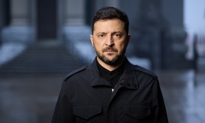 Tổng thống Ukraine Volodymyr Zelensky phát biểu từ thủ đô Kiev ngày 21/11. Ảnh: AP