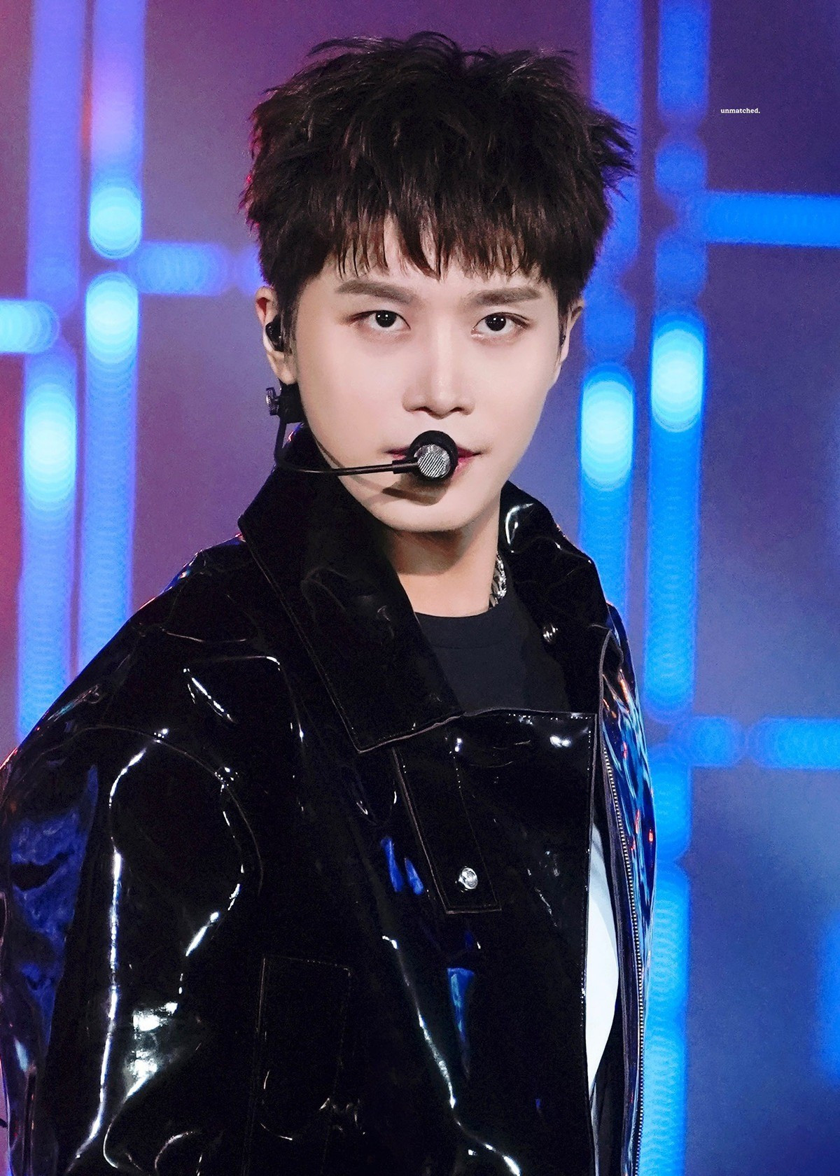 2025 showbiz ngoài sức tưởng tượng- Ảnh 1.