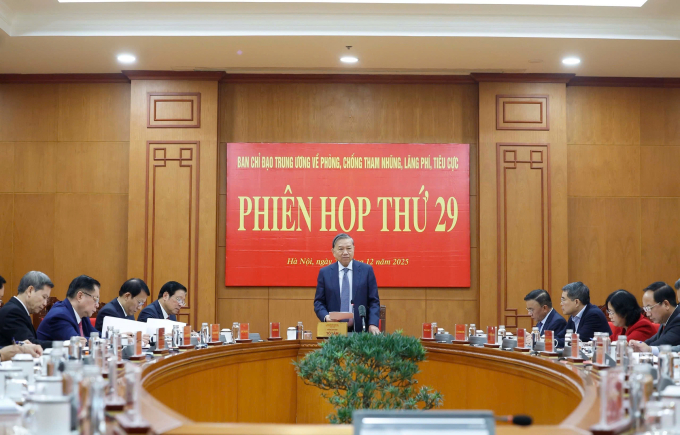 Tổng Bí thư Tô Lâm chủ trì họp Ban Chỉ đạo Trung ương về phòng chống tham nhũng, lãng phí, tiêu cực chiều 25/12. Ảnh: TTXVN