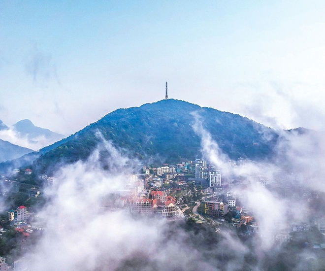 24 giờ ở Tam Đảo: Vừa ăn vừa chơi chỉ vài trăm nghìn đồng, góc nào cũng là background để sống ảo 1 Tam Đảo mờ sương