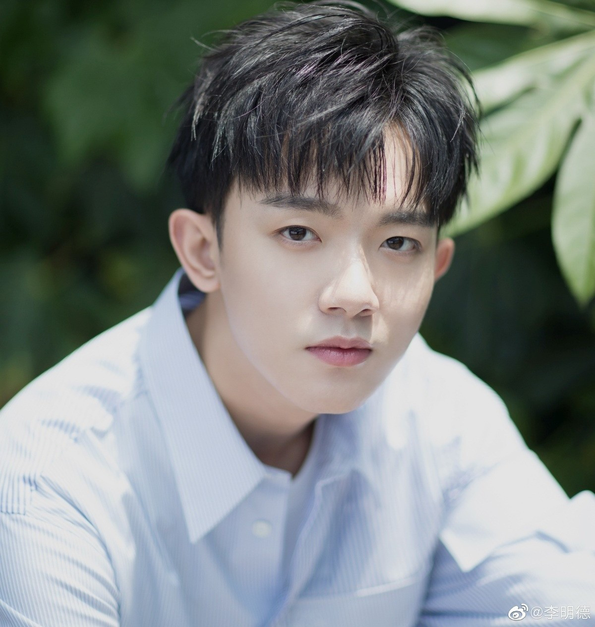 3 Nghệ sĩ bị cấm sóng năm 2025 gây chấn động làng giải trí Hoa ngữ - Ảnh 1.