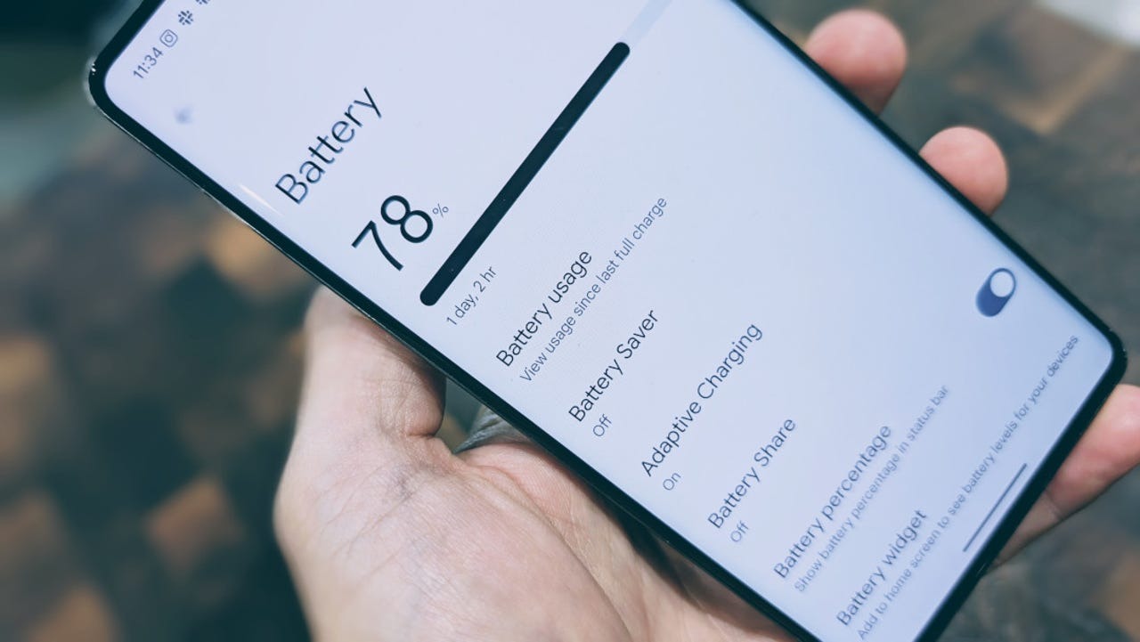 3 quyền truy cập dịch vụ khiến điện thoại nhanh tụt pin 1 Tắt ngay 3 quyền này, pin điện thoại sẽ 'trâu' gấp đôi - Ảnh 1.