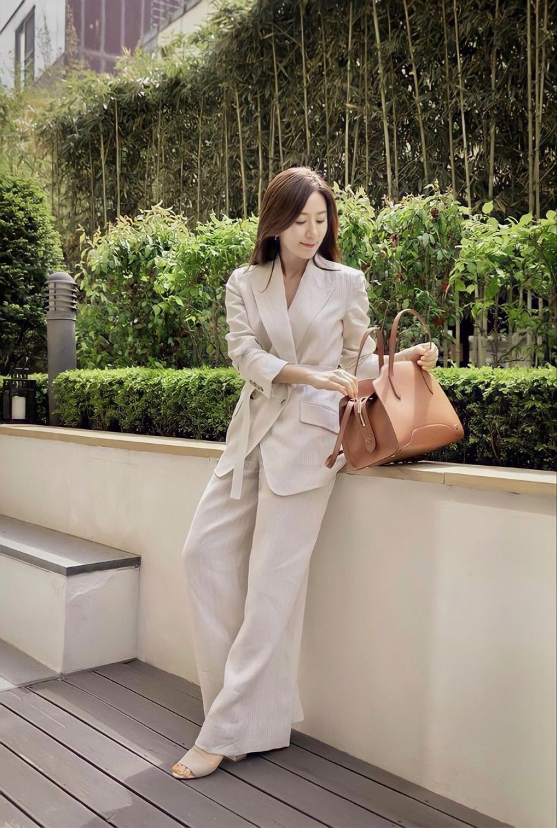 Bước sang tuổi 40: 4 khoản tiền bắt buộc phải có nếu không muốn 