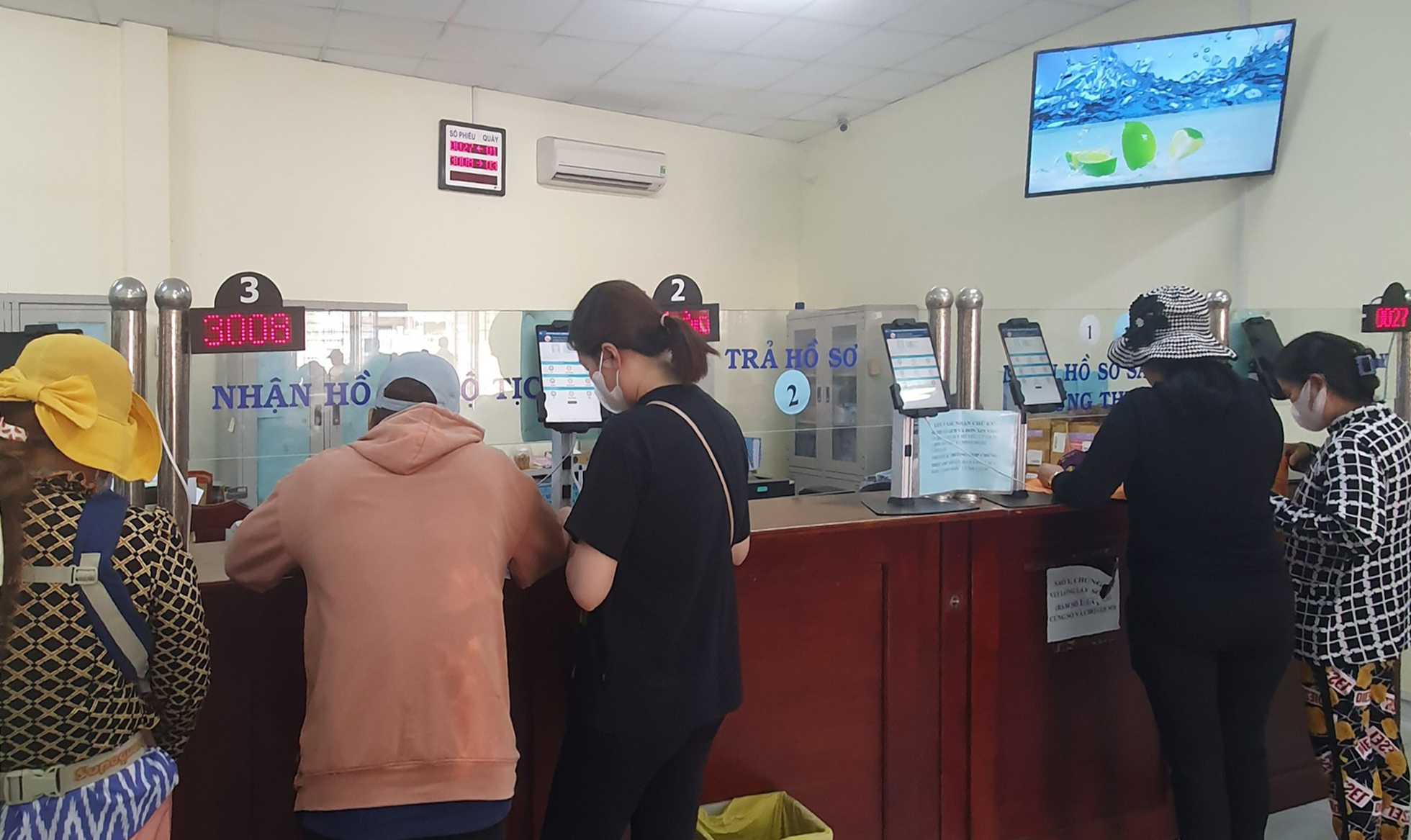 4 lỗi vi phạm có thể bị xử phạt đến 12 triệu đồng trong vài ngày tới- Ảnh 1. 4 lỗi vi phạm có thể bị xử phạt đến 12 triệu đồng trong vài ngày tới- Ảnh 1.