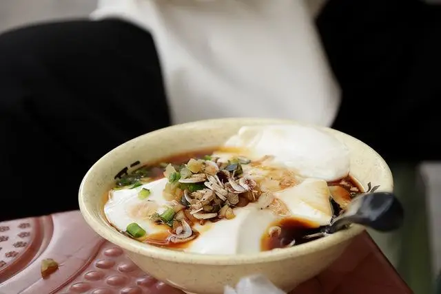 4 thói quen buổi sáng dễ làm hỏng thận - 1