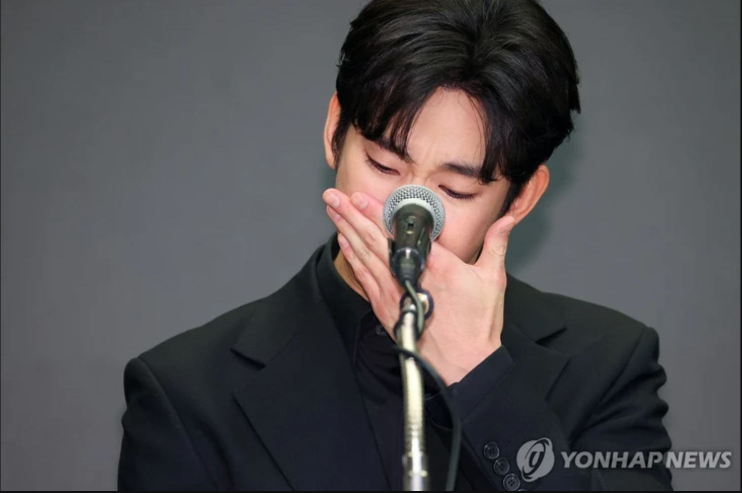 5 Diễn viên bị ghét nhất Hàn Quốc năm 2025: Kim Soo Hyun và những bê bối gây sốc - Ảnh 2. 5 Diễn viên bị ghét nhất Hàn Quốc năm 2025: Kim Soo Hyun và những bê bối gây sốc - Ảnh 2.