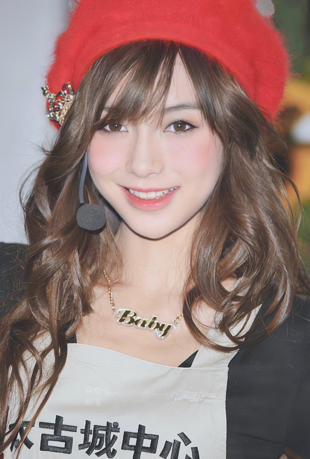 5 mỹ nhân đẹp nhất Trung Quốc 2025: Lưu Diệc Phi xếp sau Địch Lệ Nhiệt Ba, hạng 1 ai nghe tên cũng sốc- Ảnh 1. 5 mỹ nhân đẹp nhất Trung Quốc 2025: Lưu Diệc Phi xếp sau Địch Lệ Nhiệt Ba, hạng 1 ai nghe tên cũng sốc- Ảnh 1.