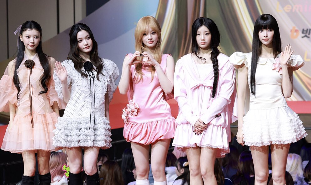 5 bóng hồng cứ xuất hiện lần nào là bị chê lần đấy- Ảnh 1.