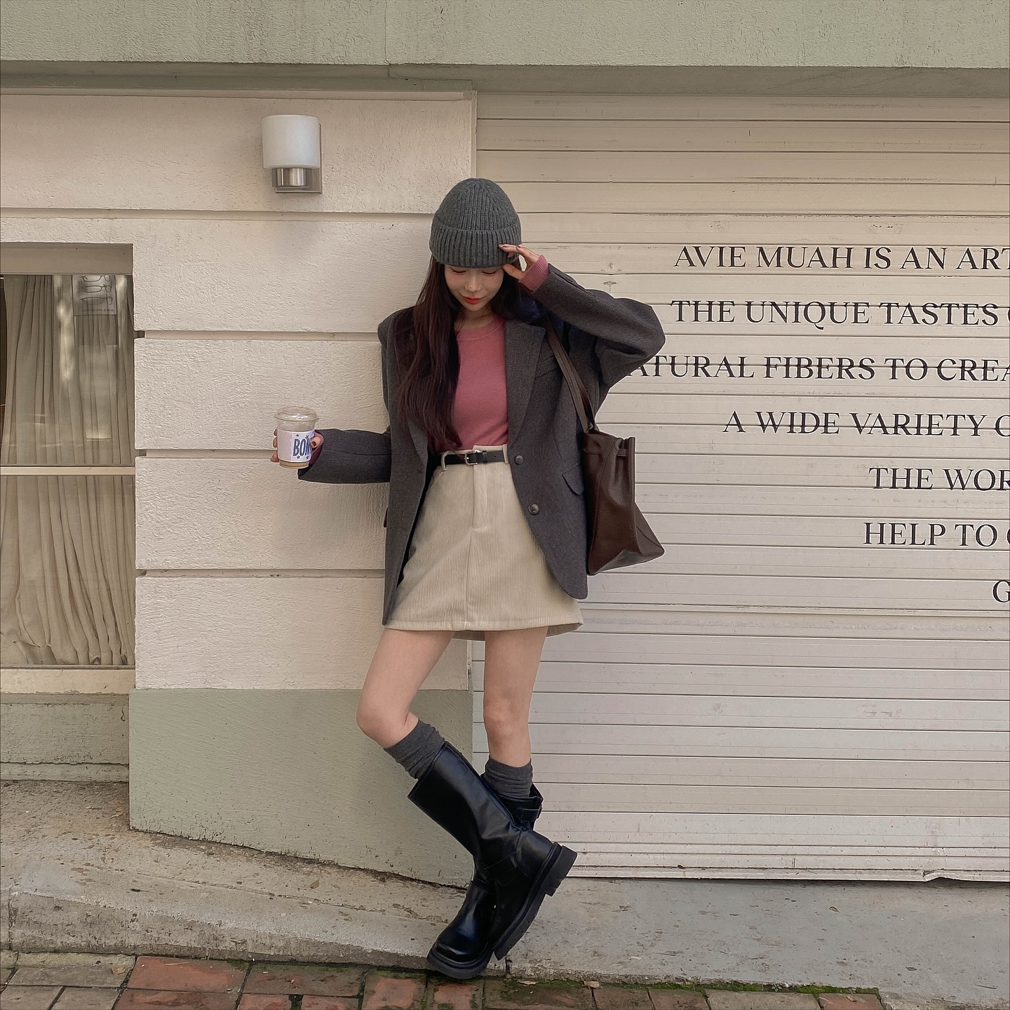 5 cách diện chân váy ngắn nổi bật và siêu tôn dáng, càng gần tới năm mới càng nên ghim- Ảnh 1.