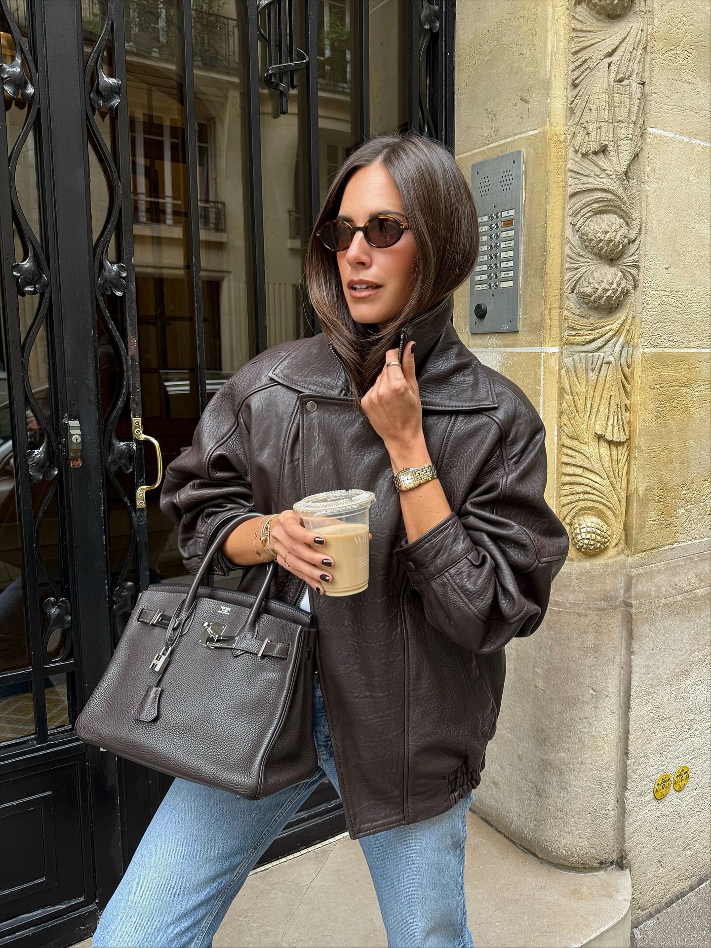 5 Món thời trang phụ nữ Pháp cần có để tủ đồ tối giản luôn sang trọng - Ảnh 1.