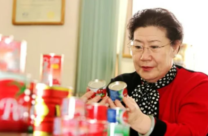 50 tuổi khởi nghiệp, nữ công nhân nhà máy tạo ra “mỏ vàng” sinh lời 37.000 tỷ đồng/năm, sở hữu hơn 100 bằng sáng chế- Ảnh 1.