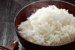 Sai lầm khi nấu cơm khiến mất sạch vitamin nhóm B, nhiều người vẫn mắc phải