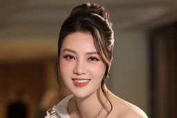 MC Thụy Vân VTV gây bất ngờ khi tái xuất sau sinh con gái thứ 2