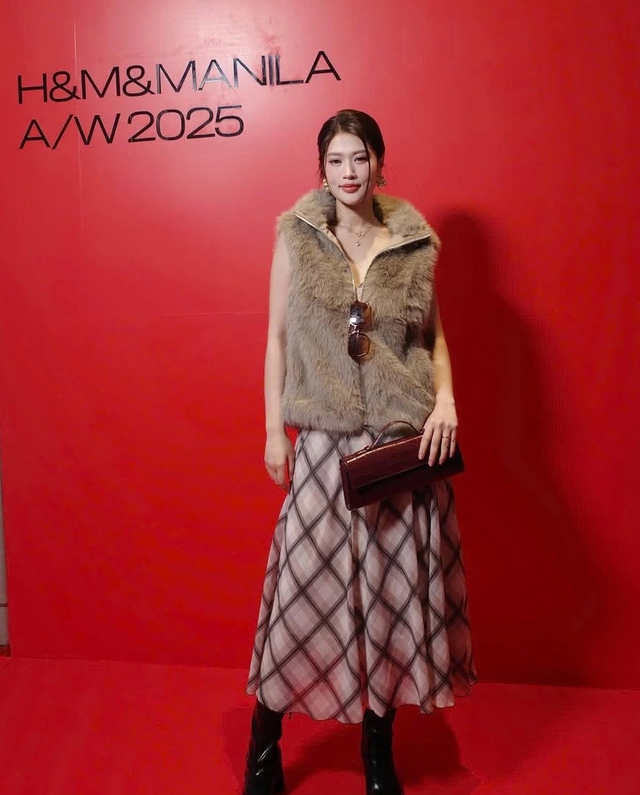 Ấm áp không sợ lạnh mà vẫn thần thái với áo khoác lông- Ảnh 1. Ấm áp không sợ lạnh mà vẫn thần thái với áo khoác lông- Ảnh 1.