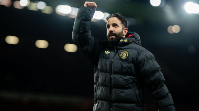 HLV Ruben Amorim mừng trận Man Utd thắng Newcastle 1-0 ở vòng 18 Ngoại hạng Anh ngày 26/12. Ảnh: ESPN