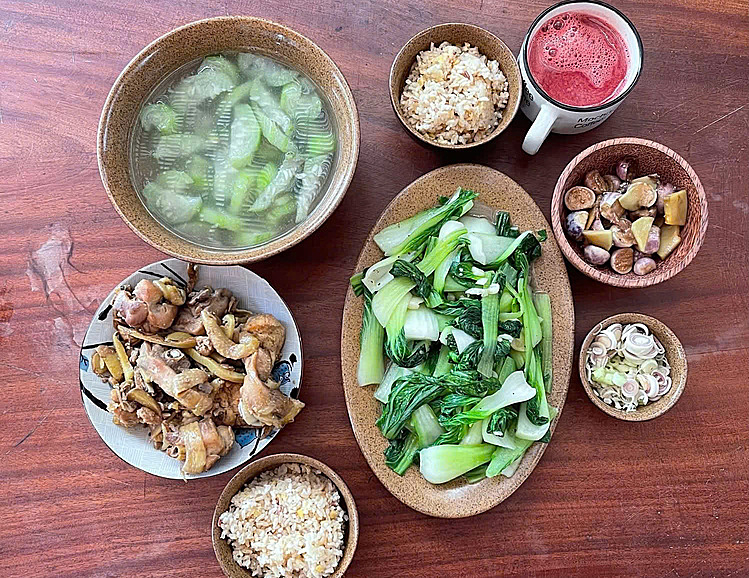 An gi ngua mo mau cao