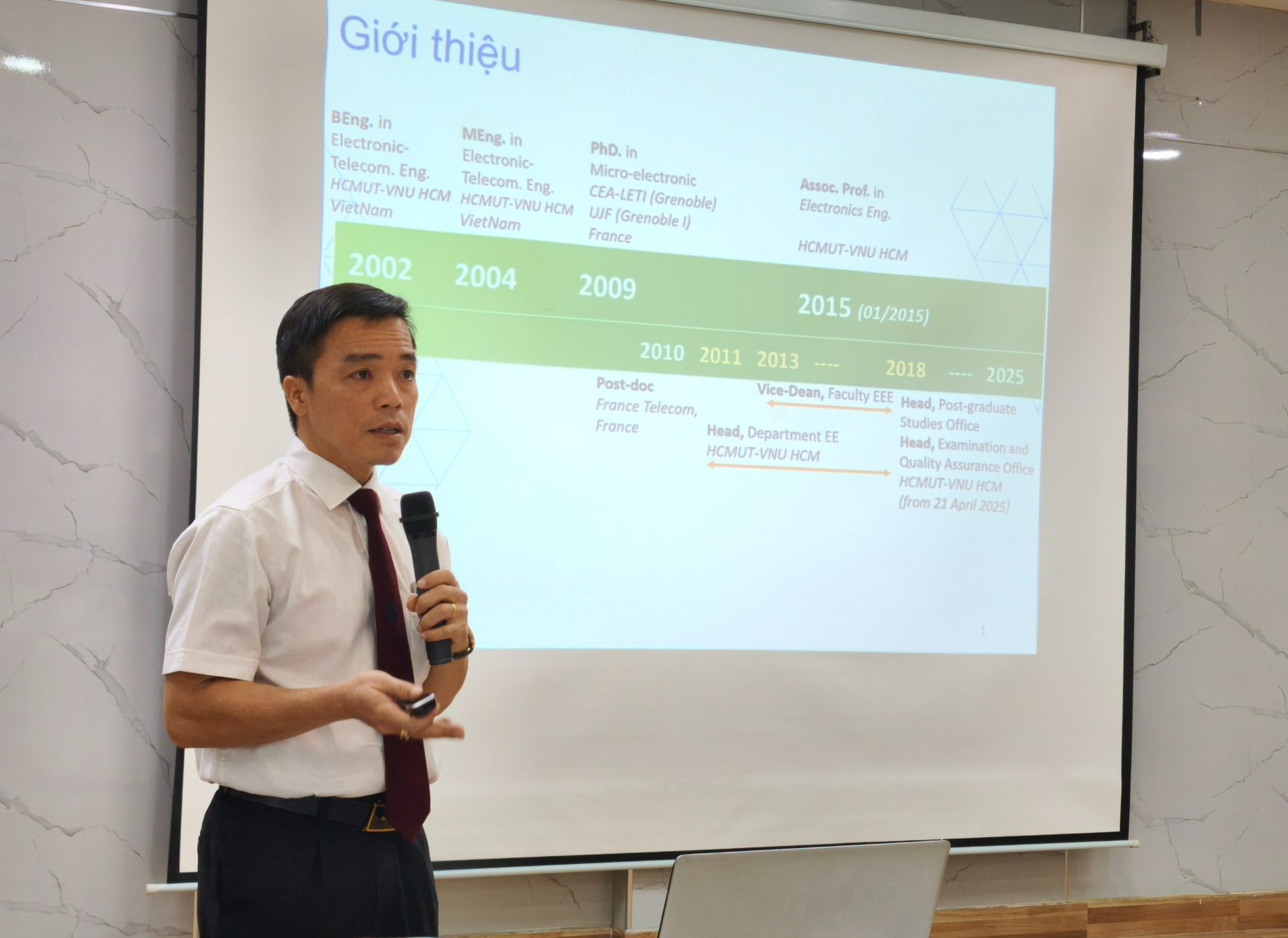 An ninh mạng Việt Nam trước thách thức kép: APT và camera giá rẻ 2 An ninh mạng - Ảnh 2.