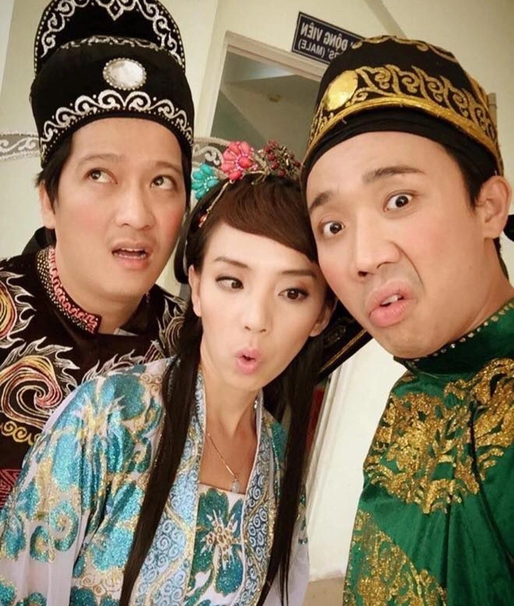 Ảnh cũ Thu Trang, Trấn Thành, Trường Giang gây sốt: Thực hư tin đồn rạn nứt - 1