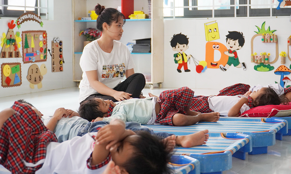 Ánh đèn giữa thung lũng Ha Lá Hạ 1 Chung dòng máu Lạc Hồng: Ánh đèn giữa thung lũng Ha Lá Hạ - Ảnh 1.