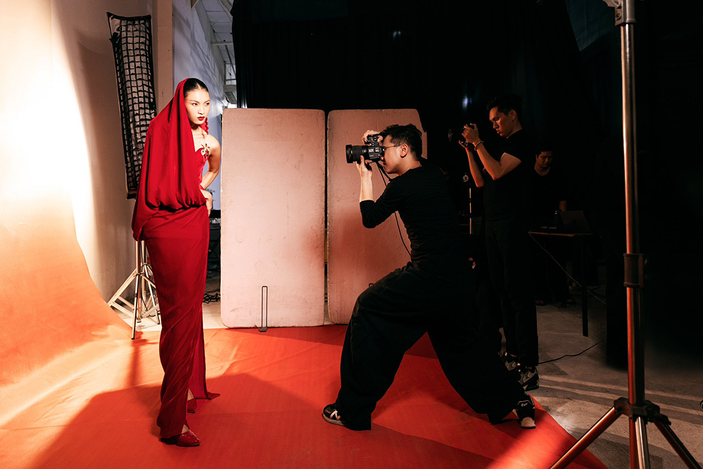 Áp lực chụp ảnh người nổi tiếng- Ảnh 1.