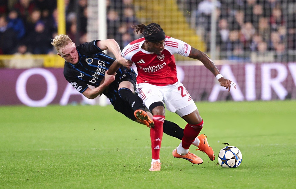 Arsenal nối dài mạch thắng, giữ chắc ngôi đầu Champions League - 1