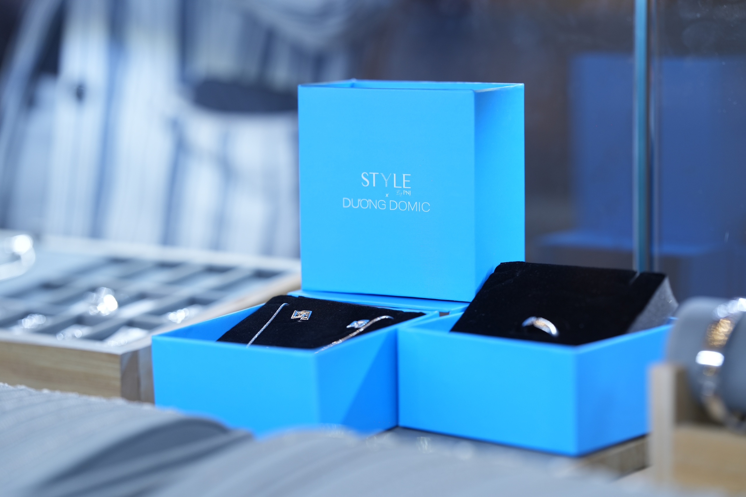 - Ảnh 1. - Ảnh 1.