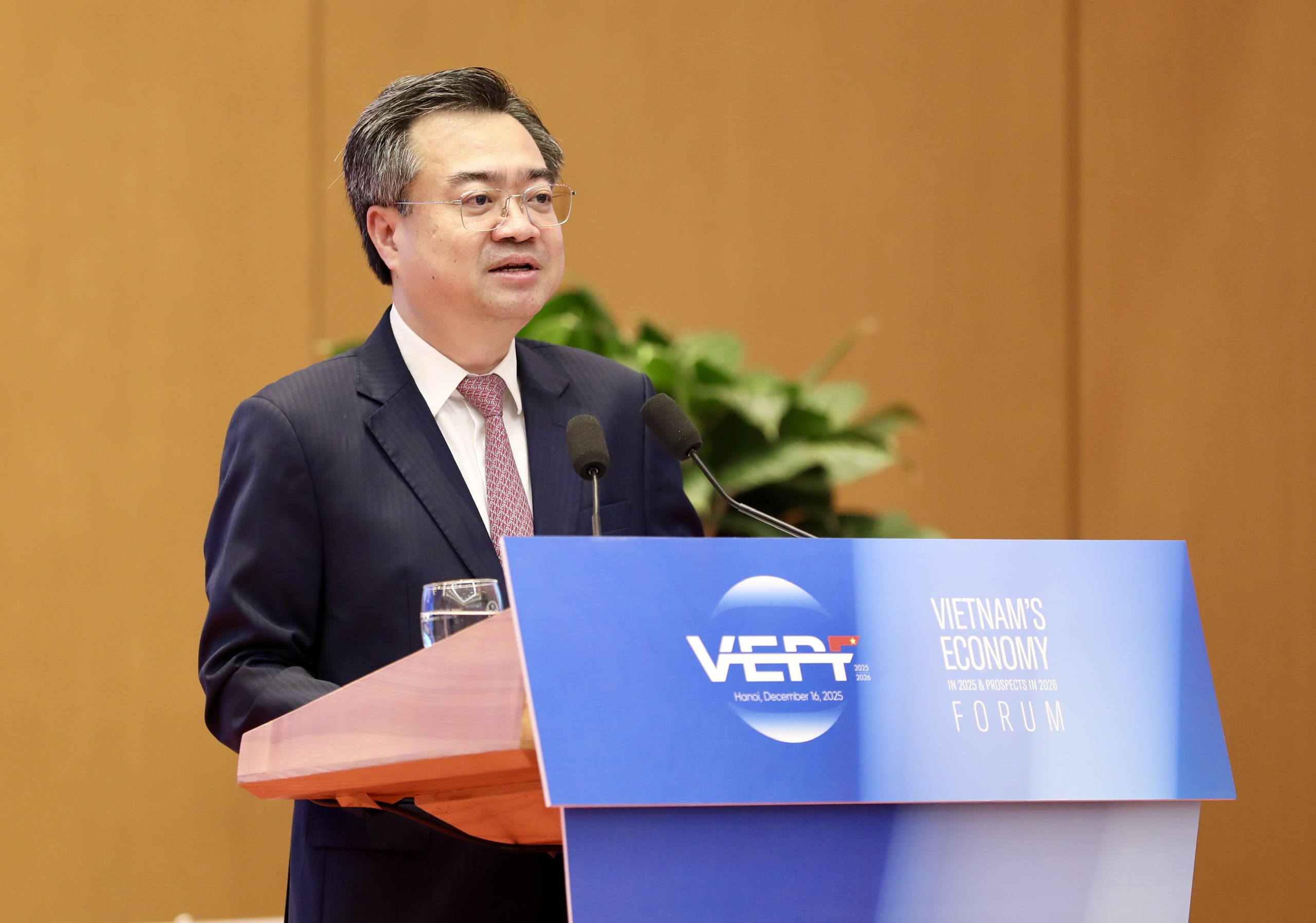 Ba kịch bản tăng trưởng 5 năm tới, dự báo những động lực bứt phá cho mục tiêu GDP tăng 10% 1 Ba kịch bản tăng trưởng 5 năm tới, dự báo những động lực bứt phá cho mục tiêu GDP tăng 10% - Ảnh 1.