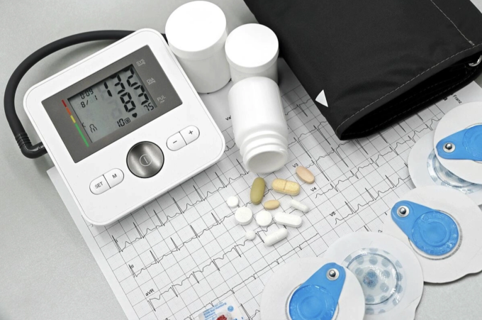 Bệnh nhân thận cần theo dõi huyết áp, lượng nước tiểu và làm xét nghiệm máu thường xuyên hơn trong mùa đông. Ảnh: Pexels