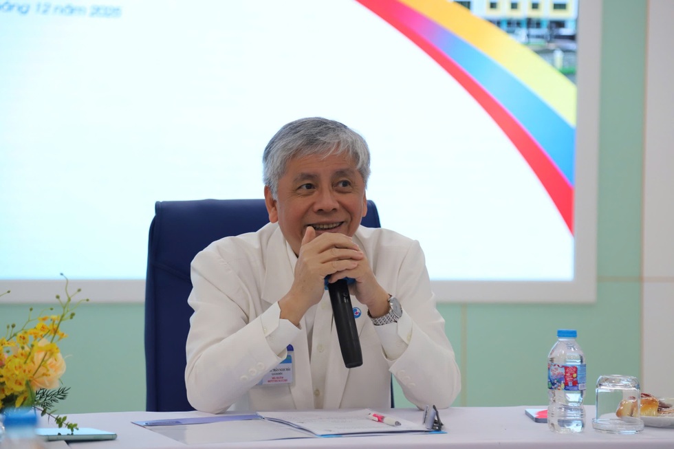 Bác sĩ kể chuyện thông tim bào thai chỉ 35 phút, nhanh chưa từng có - 1