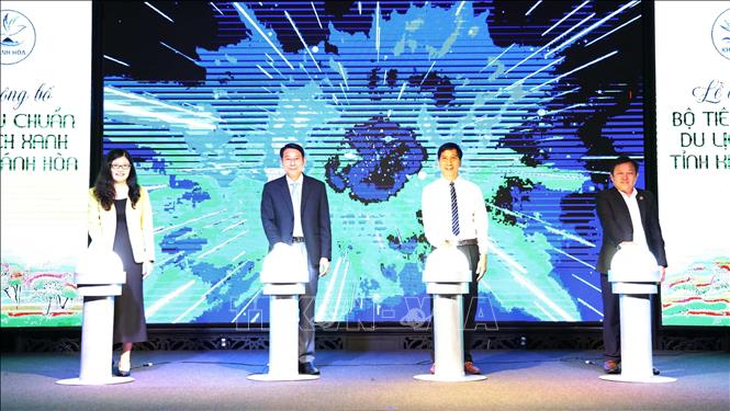 Khánh Hòa: Ban hành bộ tiêu chuẩn du lịch xanh- Ảnh 1. Khánh Hòa: Ban hành bộ tiêu chuẩn du lịch xanh- Ảnh 1.