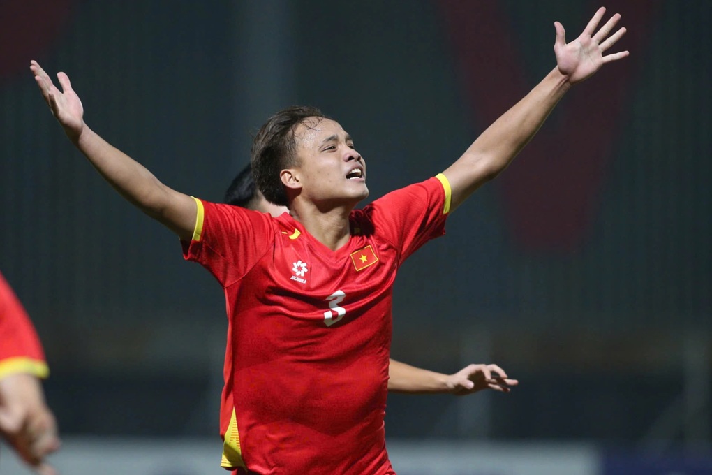 Báo Malaysia bình luận khi đội nhà thua đậm U17 Việt Nam - 1