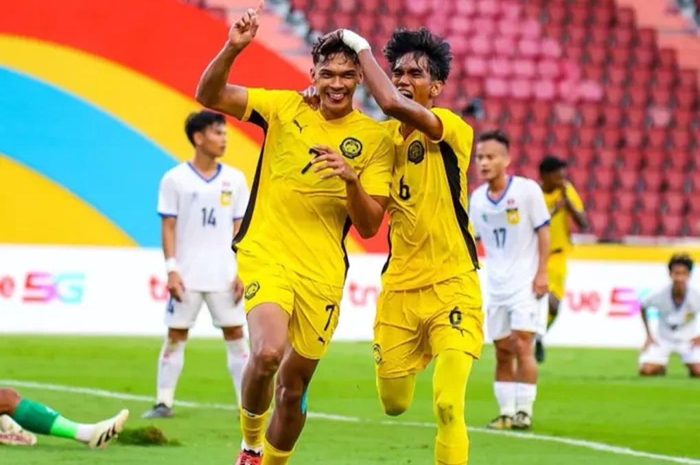 Báo Malaysia bình luận khi đội nhà xếp trên và lợi thế trước U22 Việt Nam - 1