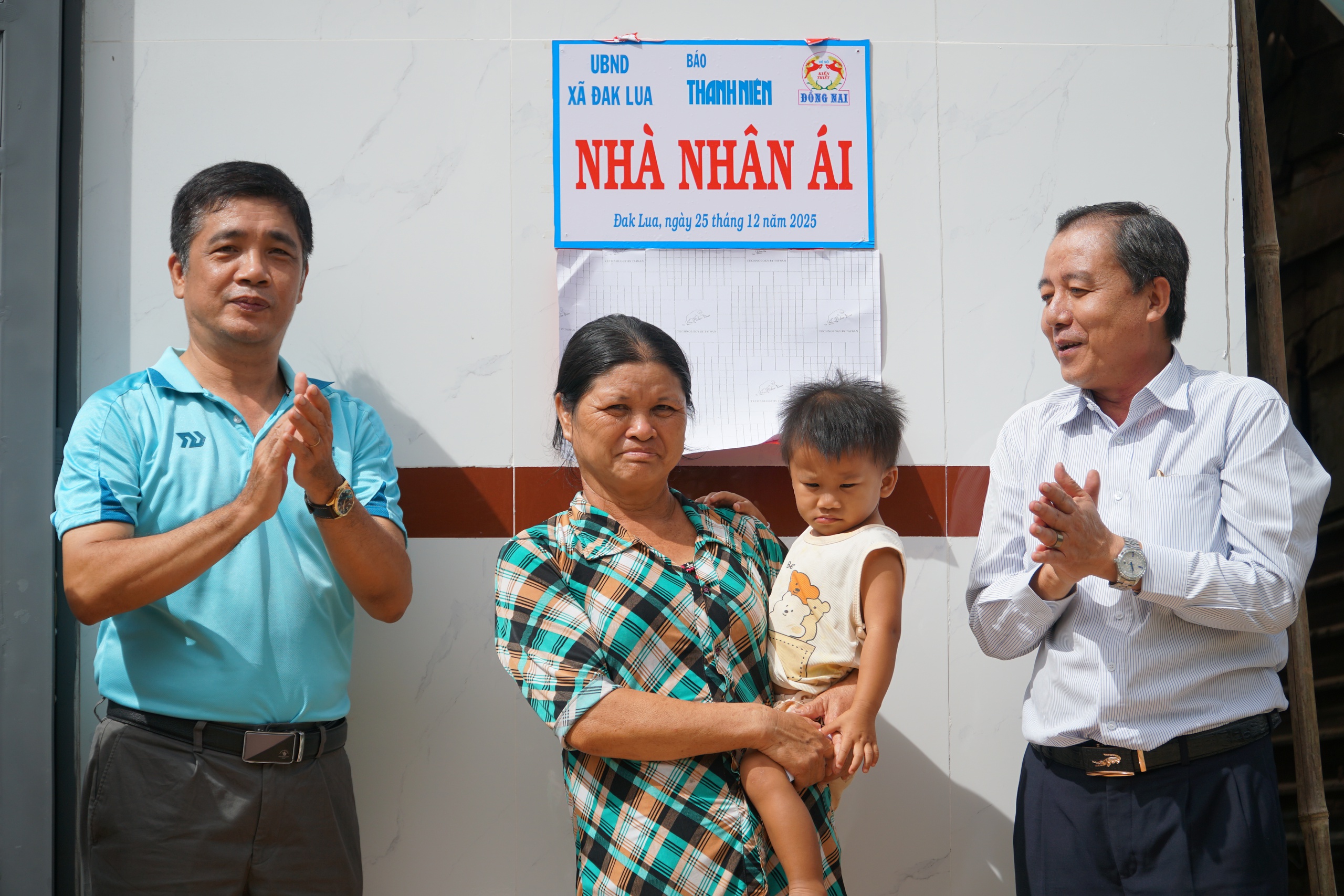 Báo Thanh Niên khánh thành 3 căn nhà nhân ái ở Đồng Nai- Ảnh 1.