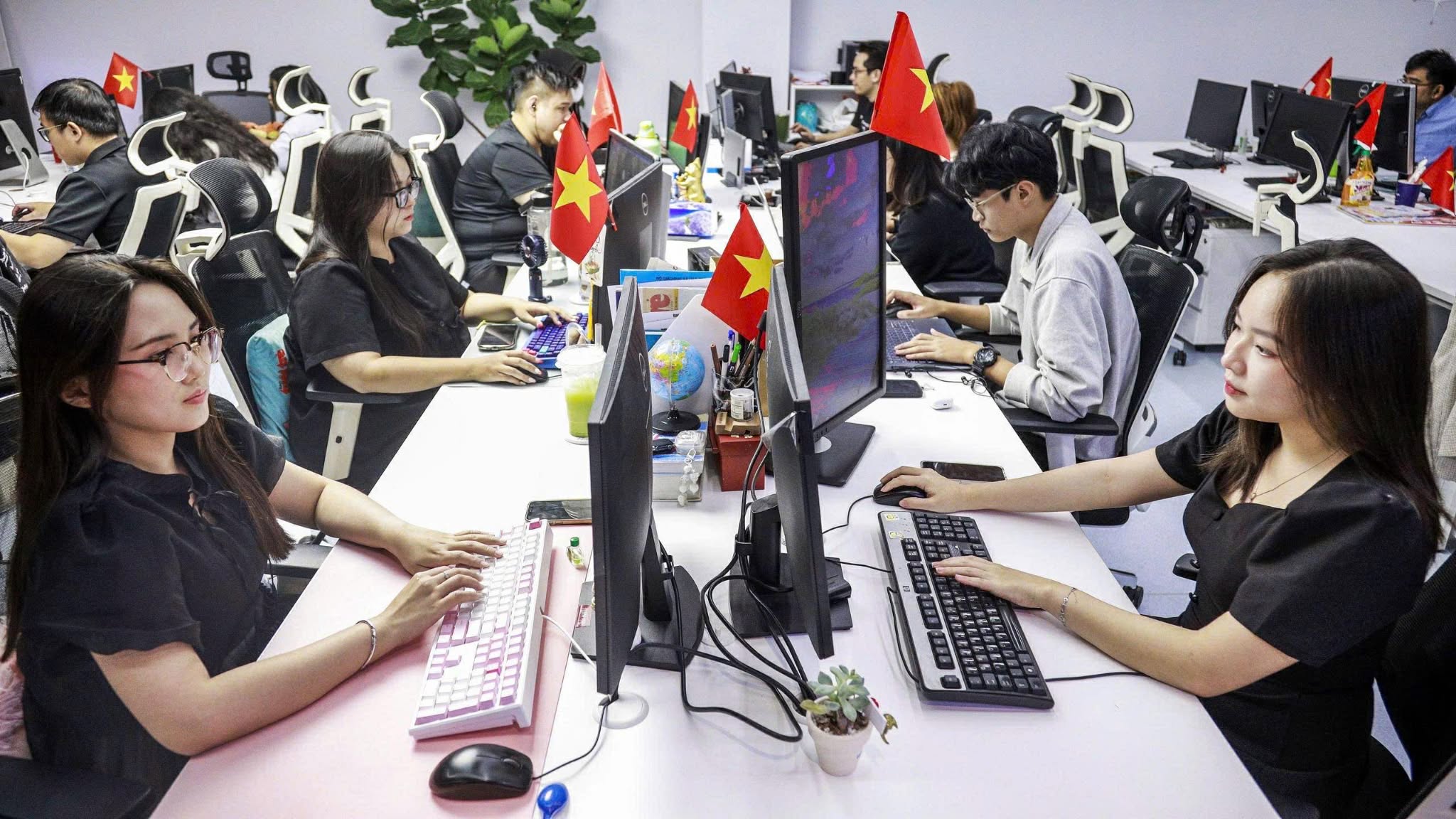 Báo Tuổi Trẻ năm thứ 2 liên tiếp đạt mức xuất sắc chuyển đổi số 1 Báo Tuổi Trẻ - Ảnh 1.