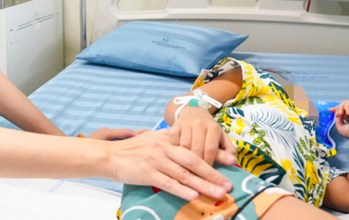 Bệnh nhi điều trị tại Bệnh viện Nhi Trung ương. Ảnh: Bệnh viện cung cấp