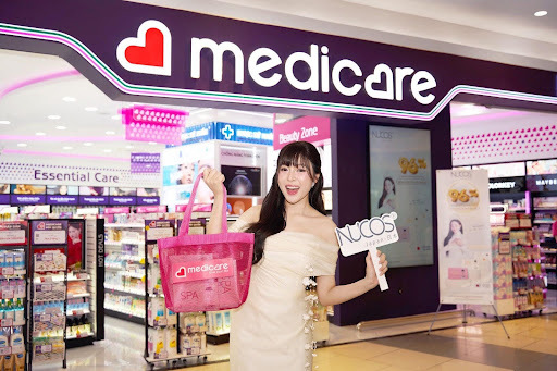  
Hoa hậu Kiều Duy rạng rỡ mua sắm các sản phẩm Nucos tại MEDiCARE. - Tin sao Viet - Tin tuc sao Viet - Scandal sao Viet - Tin tuc cua Sao - Tin cua Sao