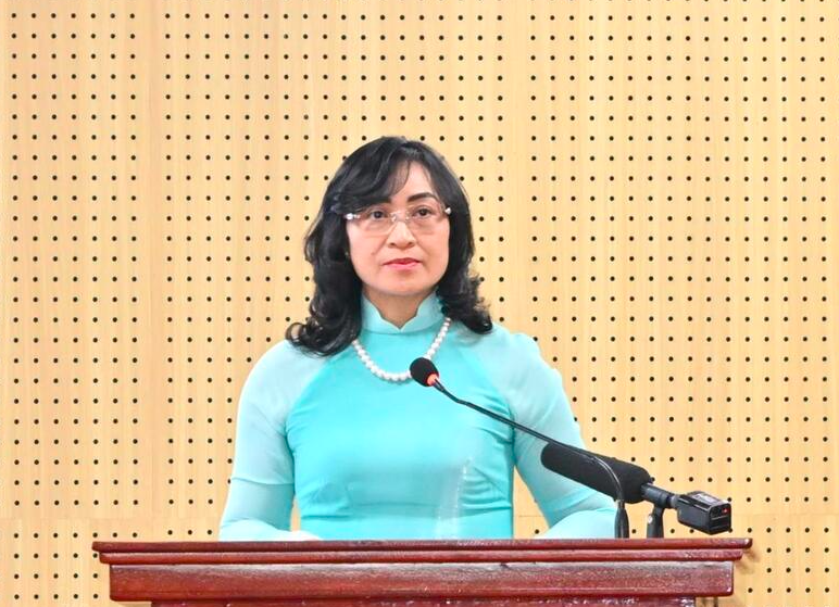 Bất ngờ về số tiền người Việt chi cho mua sắm online mỗi năm lên đến 400 USD 2 Bất ngờ về số tiền người Việt dành mua sắm online mỗi năm - Ảnh 2.