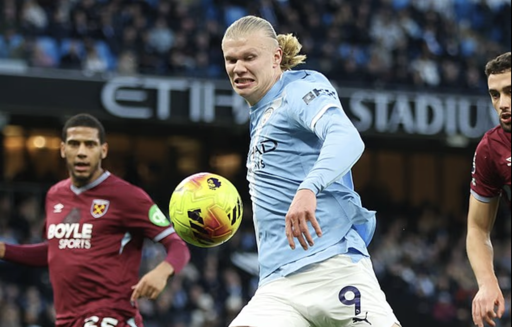 Bất ngờ với cầu thủ tốc độ nhất Ngoại hạng Anh - Ảnh 2.