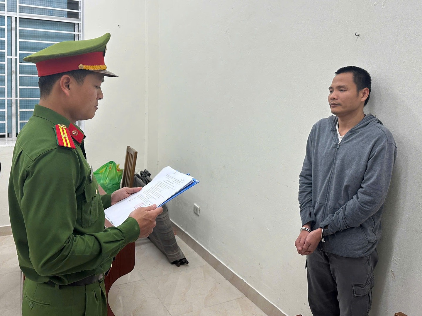 Bắt người đứng đầu cơ sở công nghệ ở Đà Nẵng, chuyên thuê kỹ sư 