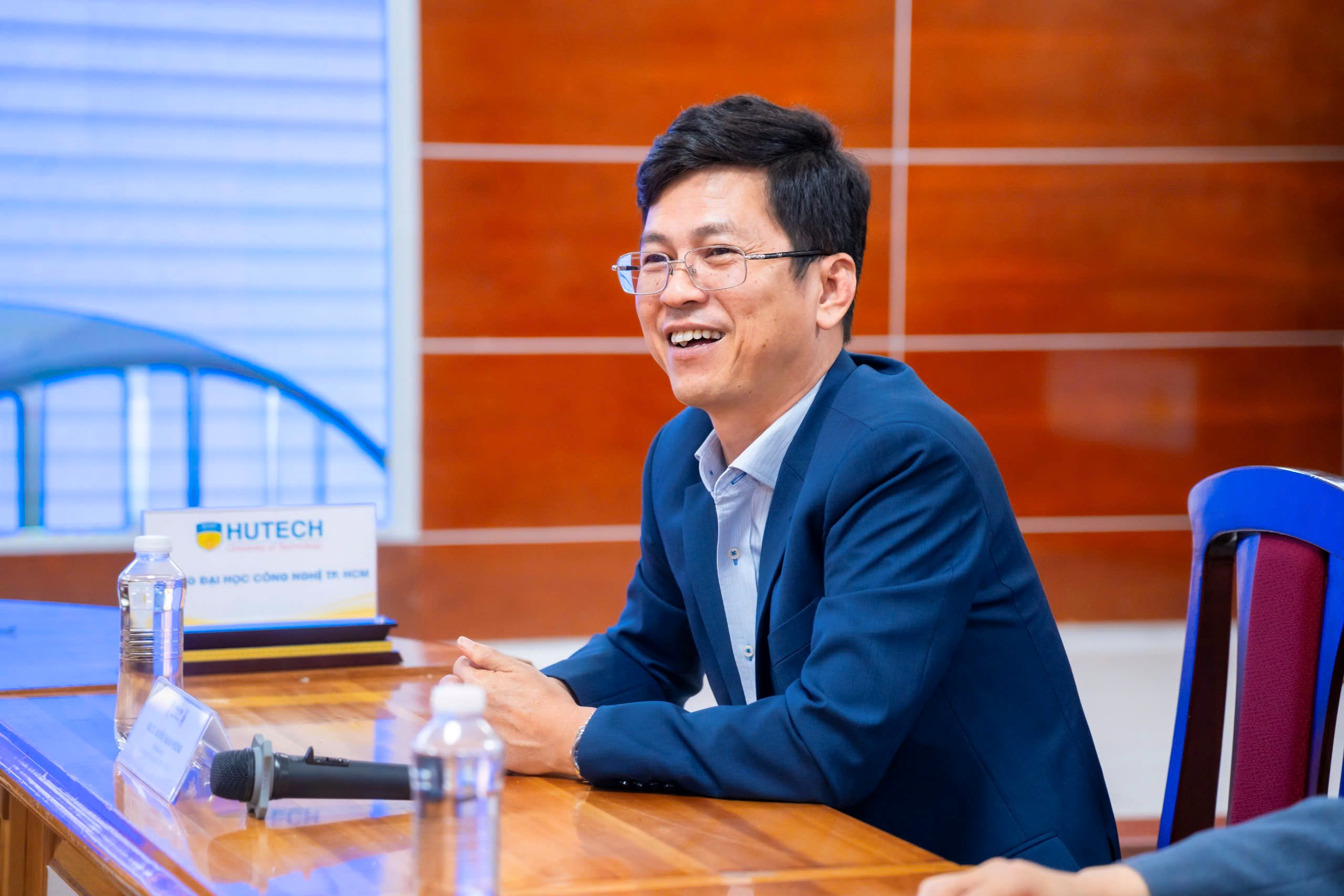 Be Group tung học bổng, thưởng cho tài xế, loạt trường đại học bắt tay hợp tác 1 Be Group tung học bổng, thưởng cho tài xế, loạt trường đại học bắt tay hợp tác - Ảnh 1.