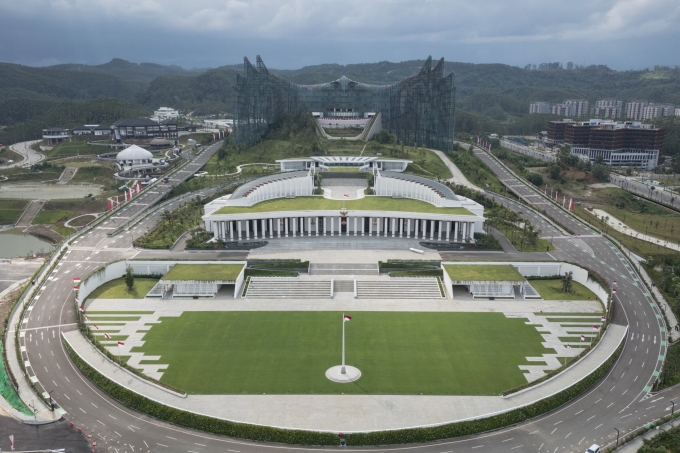 Cung điện tổng thống được xây dựng tại thủ đô mới Nusantara của Indonesia trong ảnh chụp hồi tháng 8/2025. Ảnh: AFP