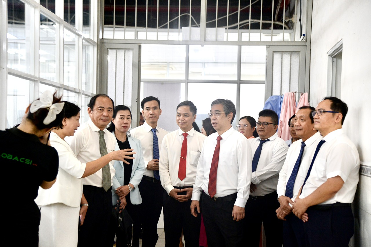 Bệnh viện Nhân dân Gia Định cơ sở 2 chính thức hoạt động - Ảnh 1.