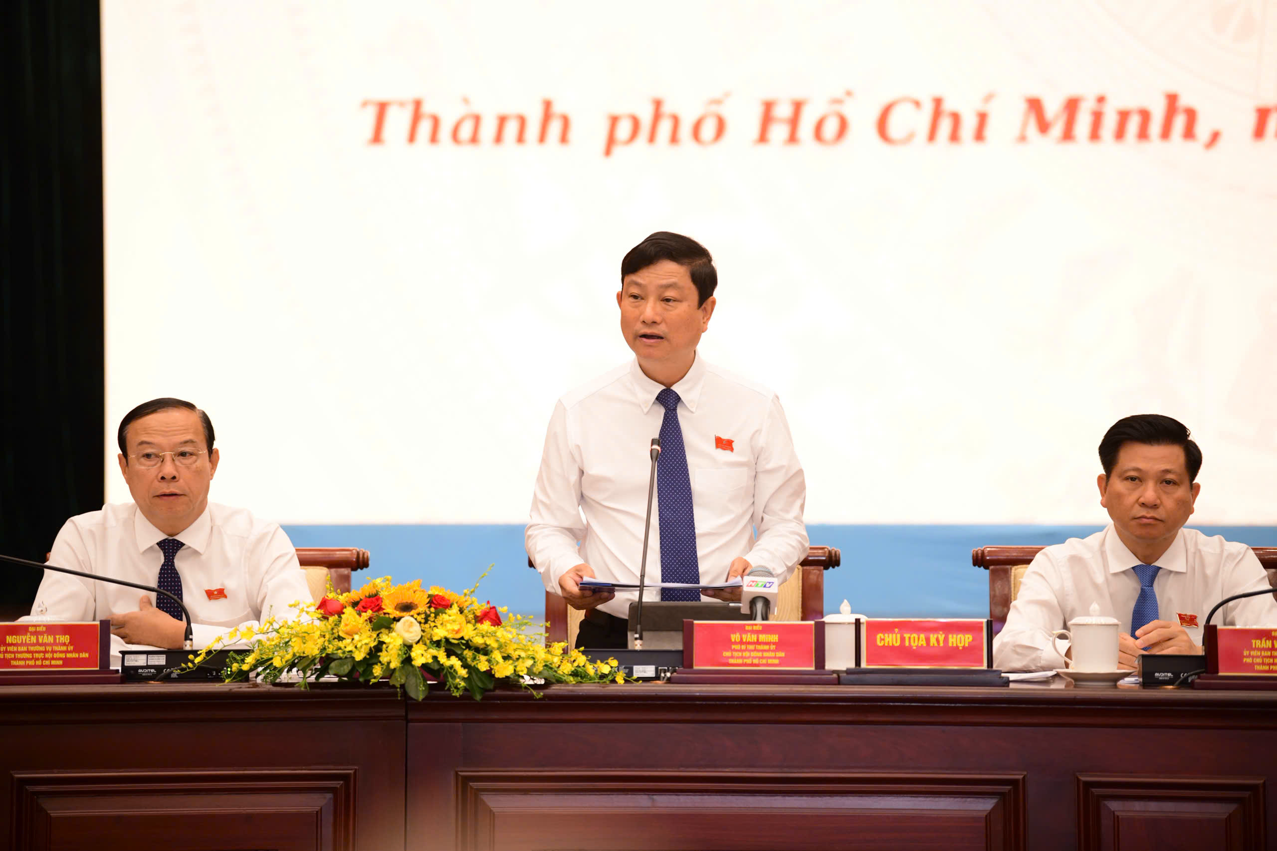 HĐND TP.HCM chất vấn về an toàn thực phẩm, công trình trọng điểm... - Ảnh 1. bếp ăn - Ảnh 1.